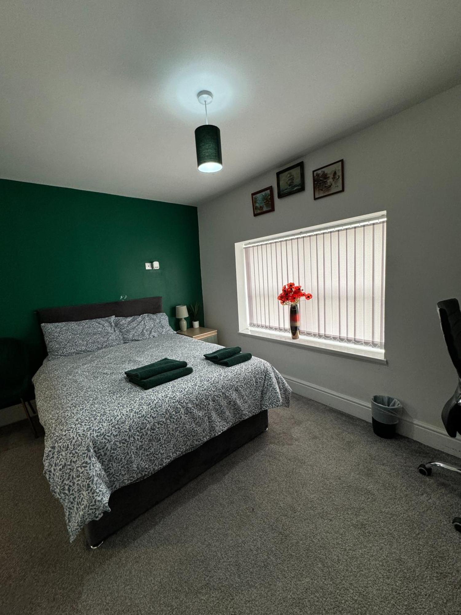 Ur Place Failsworth エクステリア 写真